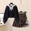 黒のコート＋コーヒー色のスカート