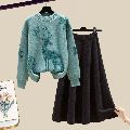 ブルー/ニットセーター+ブラック/スカート